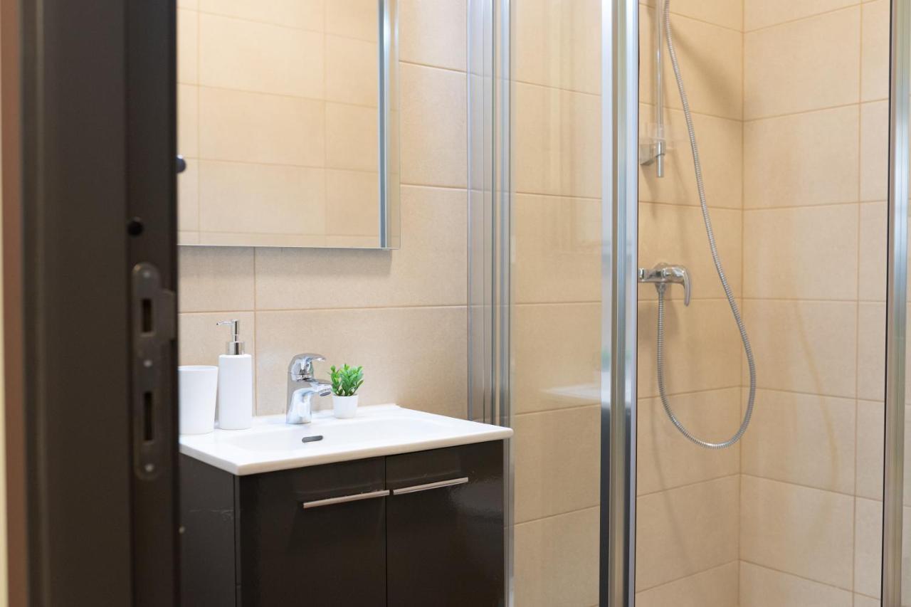 منزل للإقامة Private With Ensuite - Three Cities House